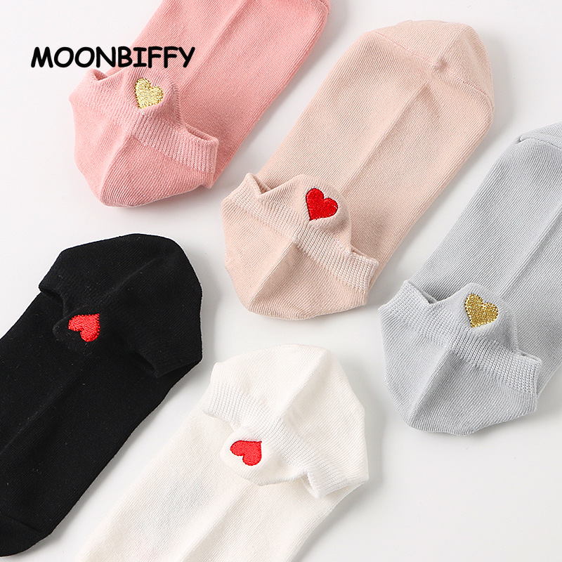 Embroidery Love - Love Heart Women Socks Embroidery Heel