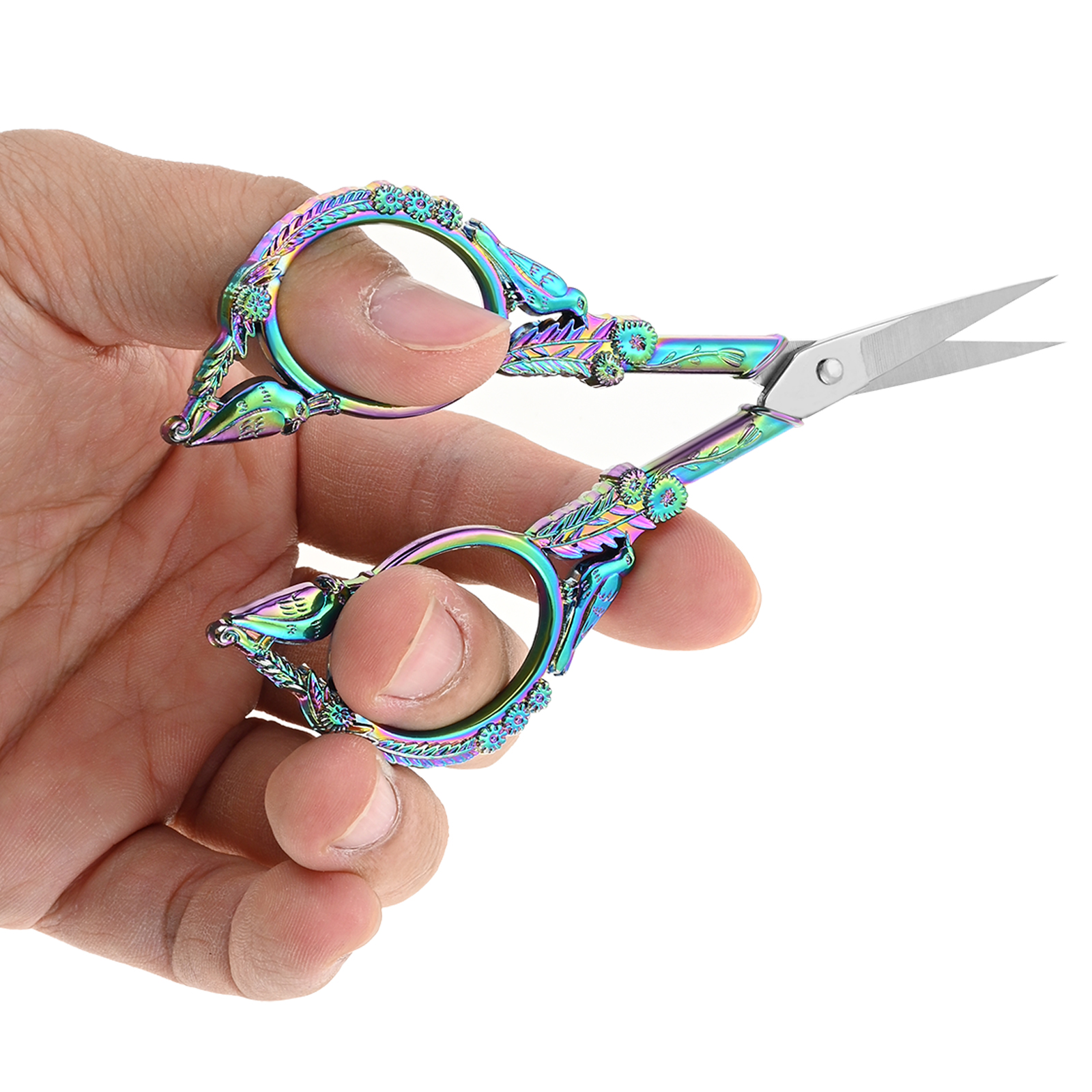 Retro Embroidery Scissors with - Embroidery Fonts recensione e prezzo