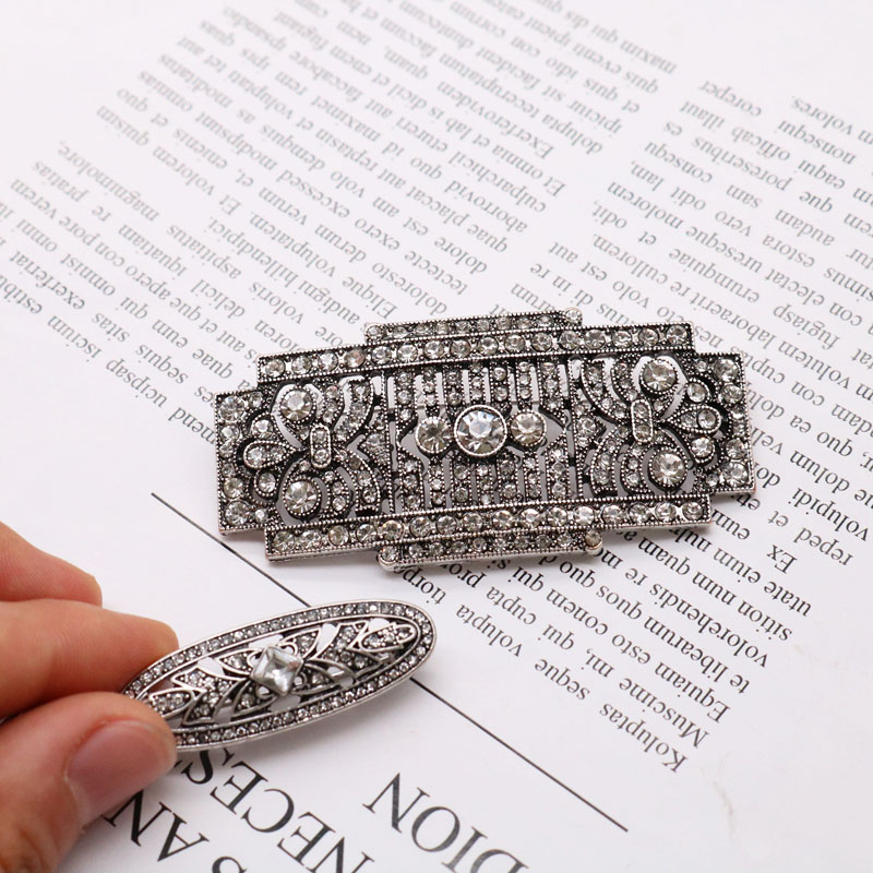 Geometric Brooches Crystal Rhi - Embroidery Fonts recensione e prezzo