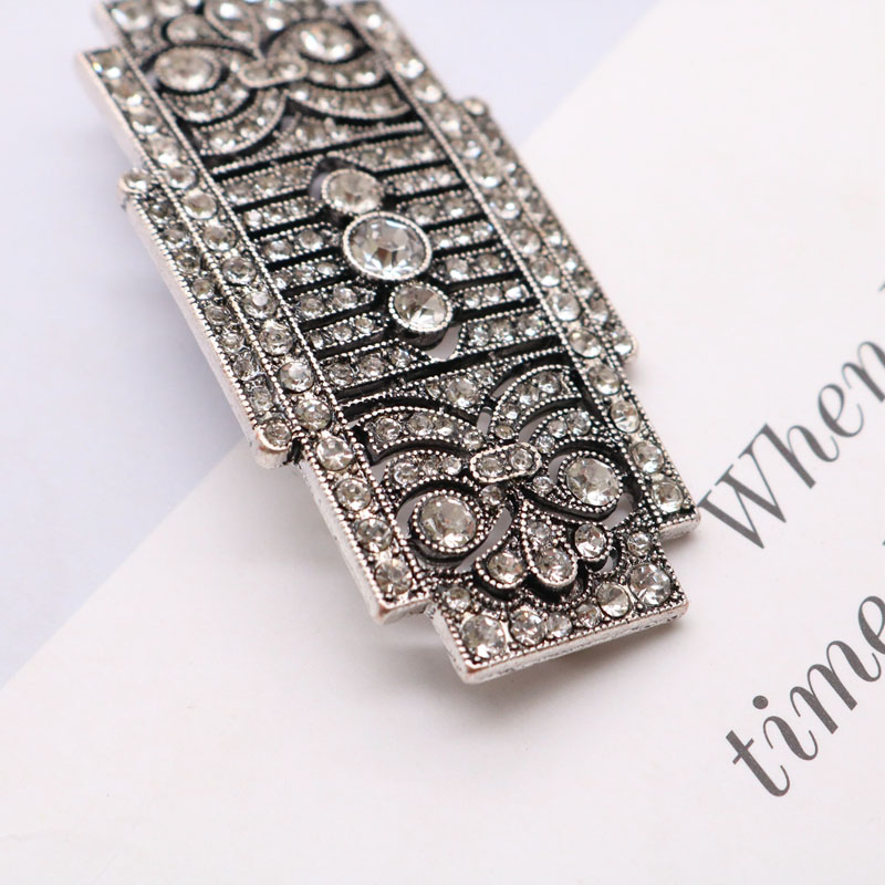 Geometric Brooches Crystal Rhi - Embroidery Fonts recensione e prezzo