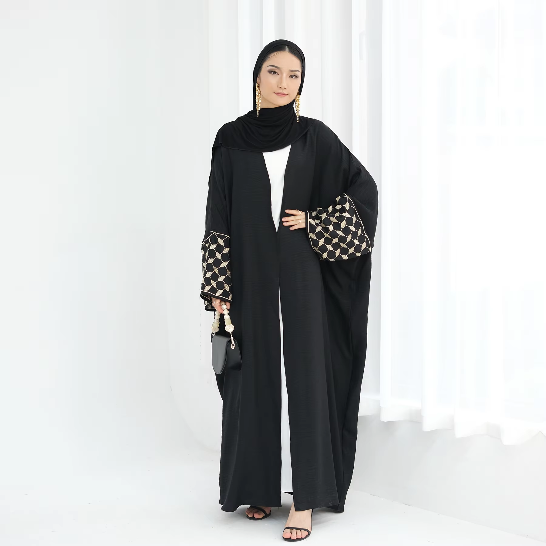 New Embroidery Abayas for Wome - Embroidery Kebaya recensione e prezzo