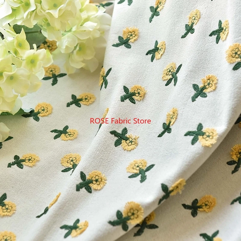 Ins-inspired 3D Small Yellow F - Embroidery Yellow recensione e prezzo