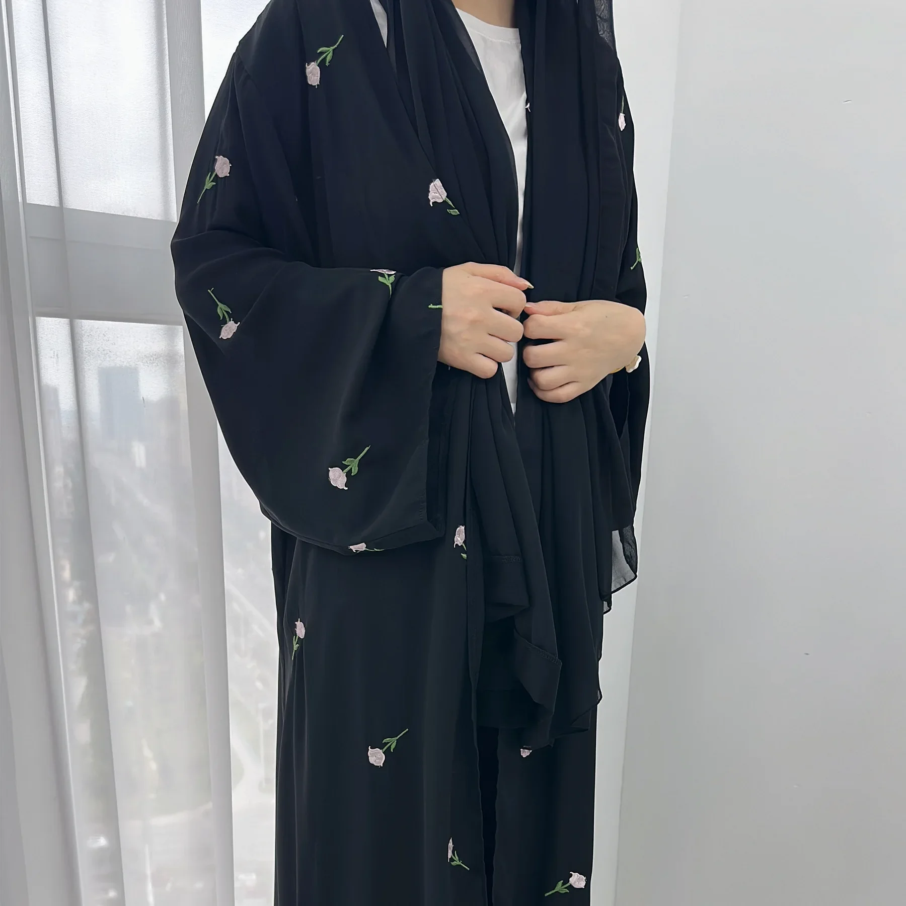 Eid Flower Embroidery Muslim M - Embroidery Kebaya recensione e prezzo