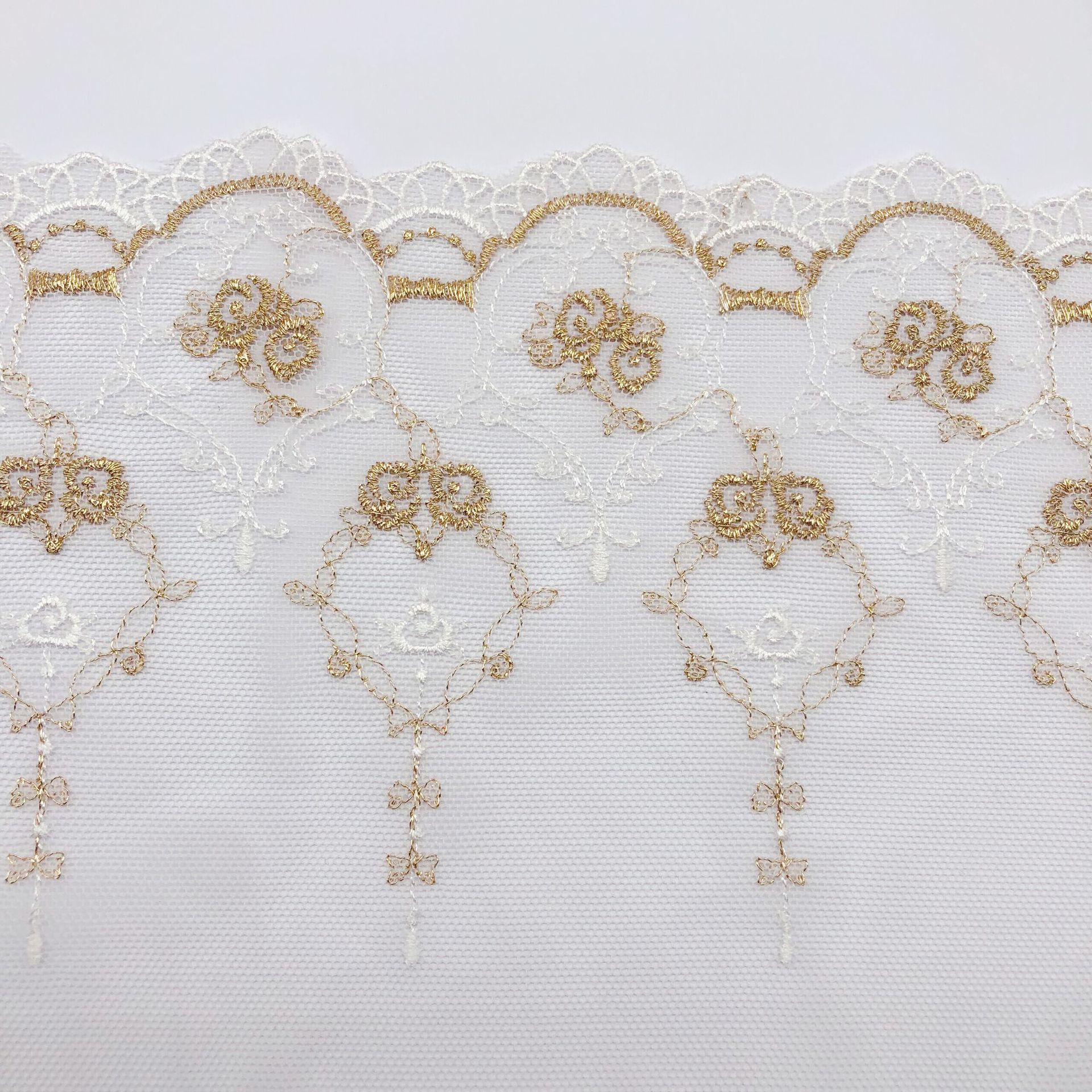16.2CM Width Mesh Embroidery G - Embroidery Rose recensione e prezzo