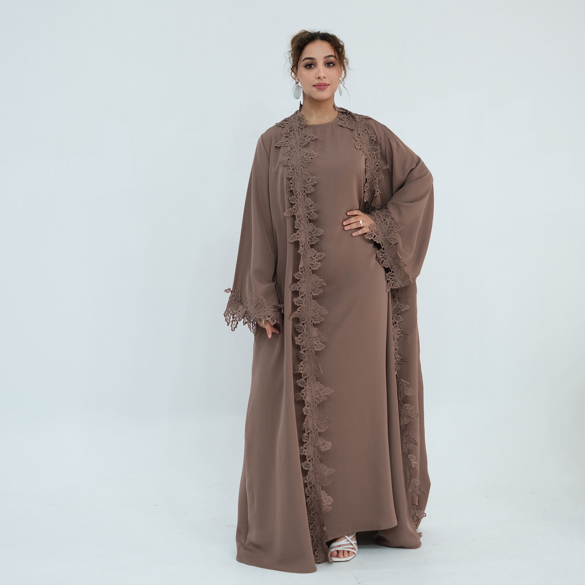 Eid Ramadan Flower Embroidery  - Embroidery Kebaya recensione e prezzo