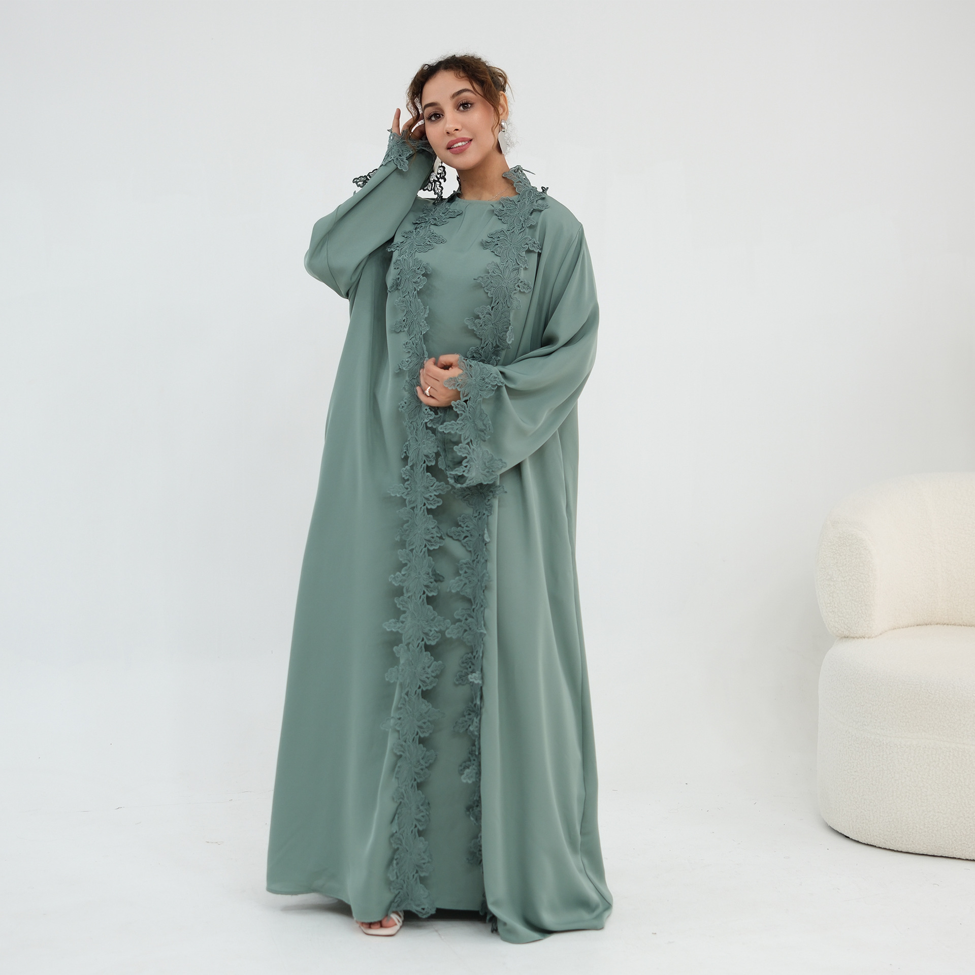 Eid Ramadan Flower Embroidery  - Embroidery Kebaya recensione e prezzo