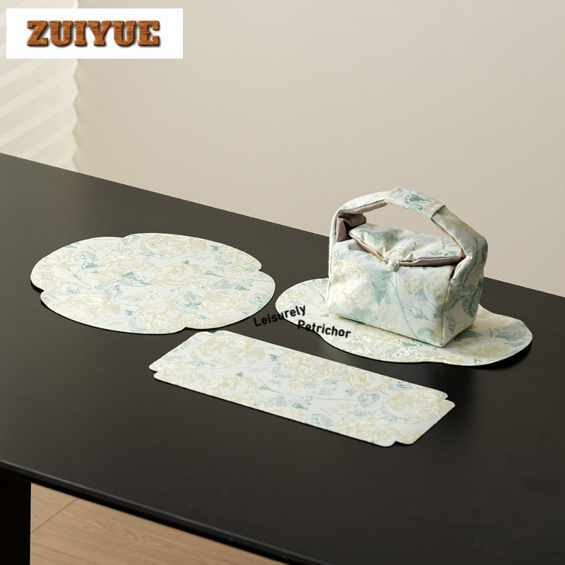 Brocade Embroidery Yellow Rose - Embroidery Rose recensione e prezzo