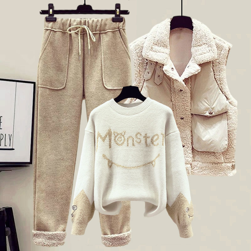 2024 Winter New Cashmere Vest  - Embroidery Vest recensione e prezzo