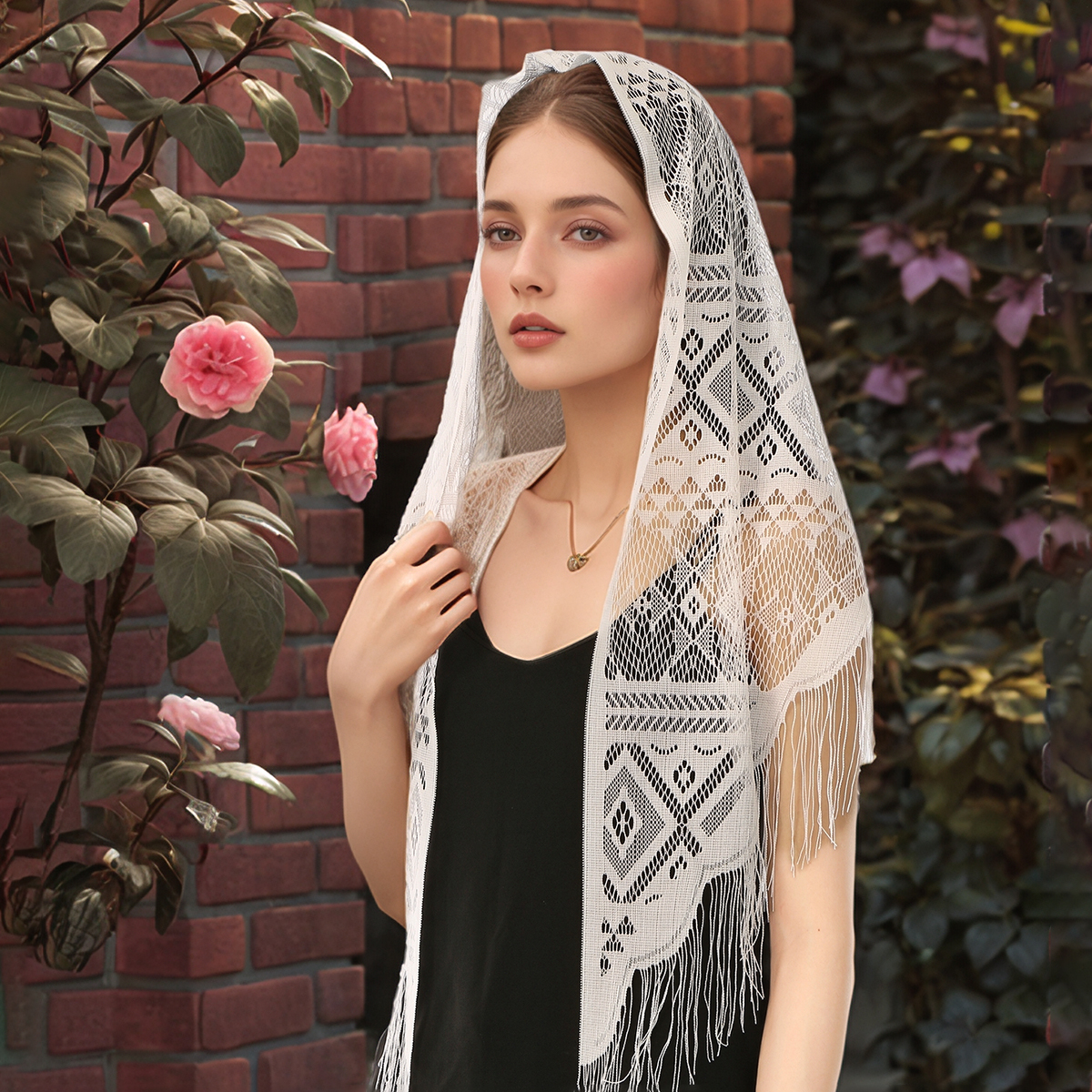 Fashion Lace Embroidery Triang - Embroidery Hijab recensione e prezzo