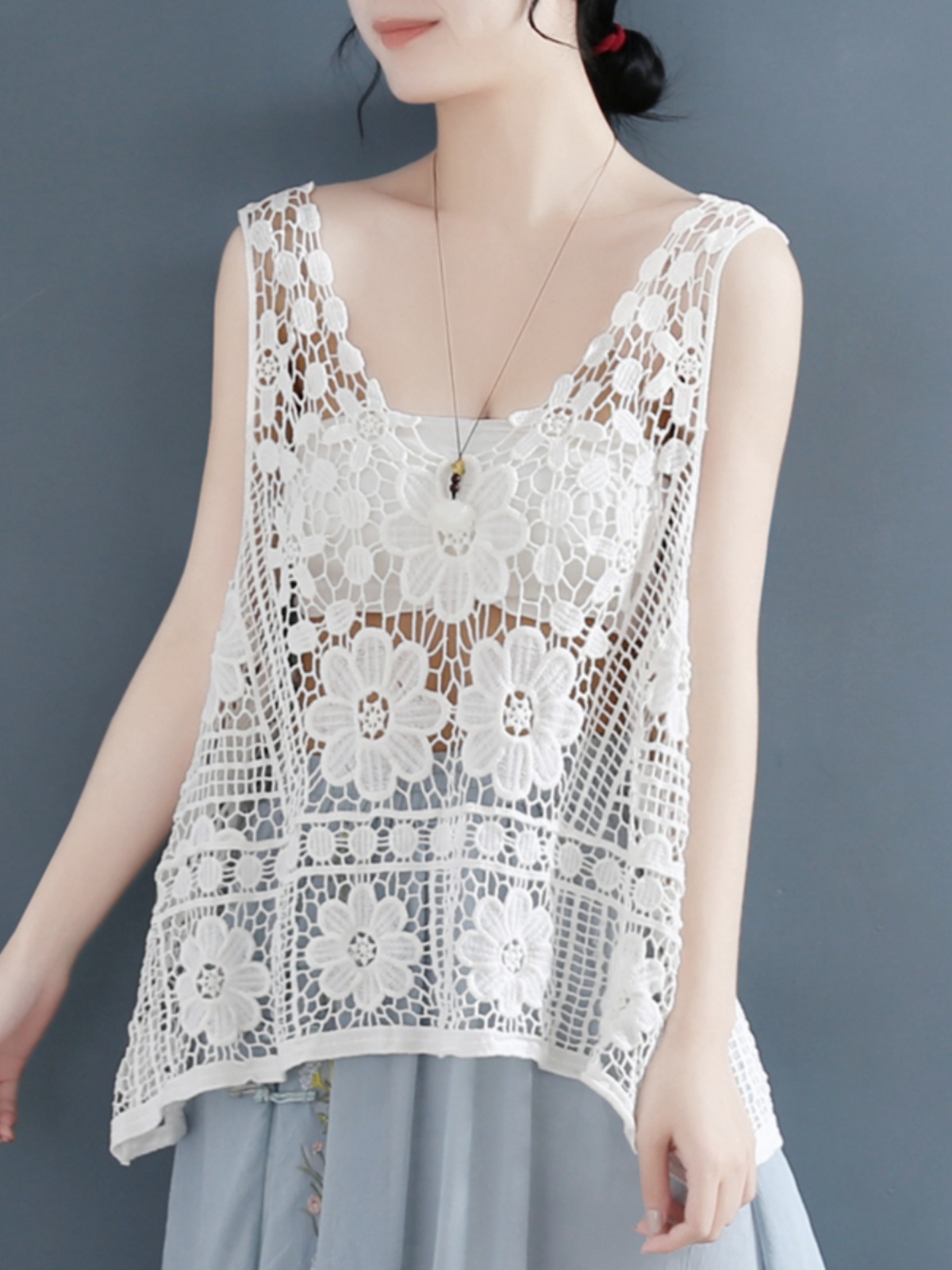 Sweet Summer Hook Flower Hollo - Embroidery Vest recensione e prezzo