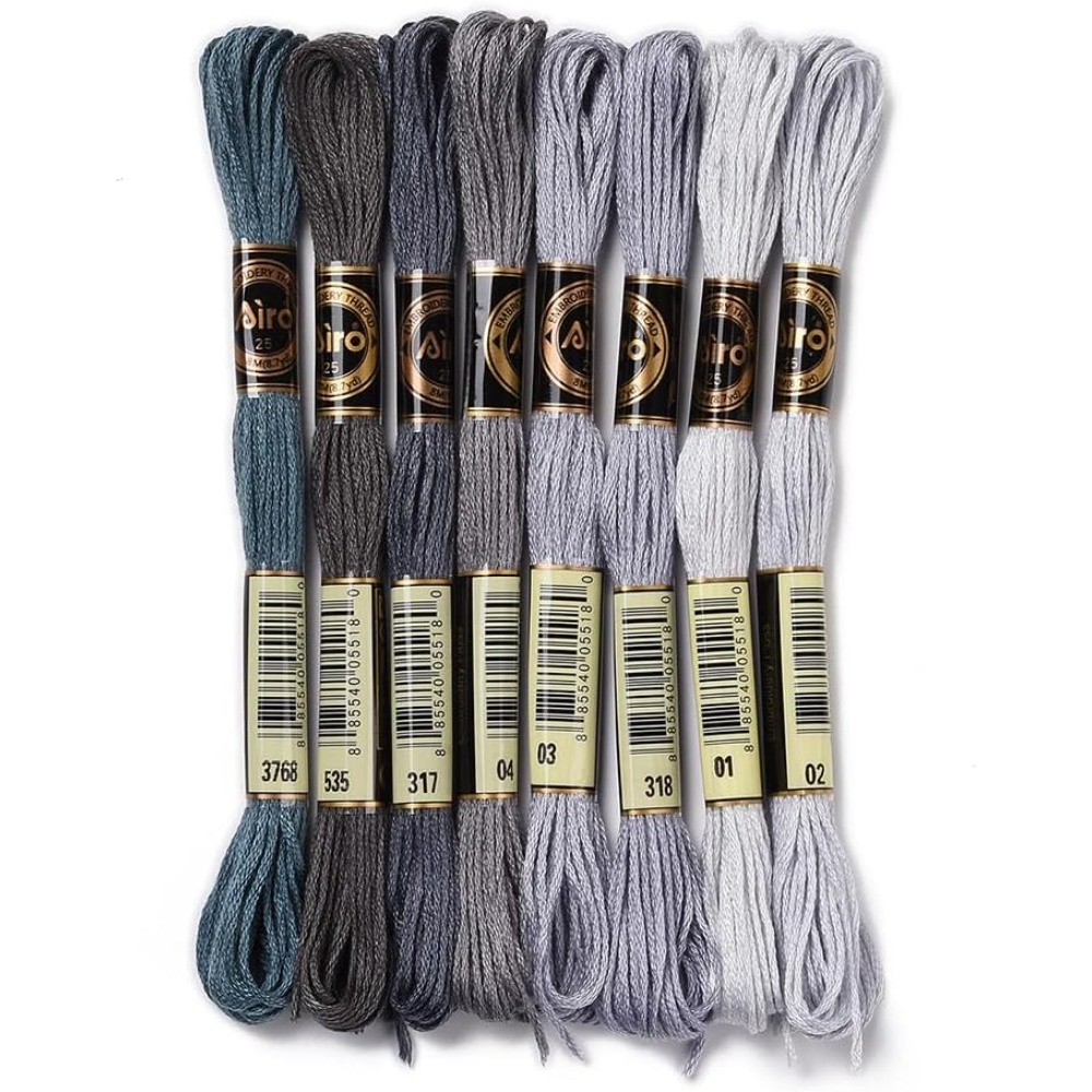 8 Skeins 70 Yards Grey Friends - Embroidery Computer recensione e prezzo