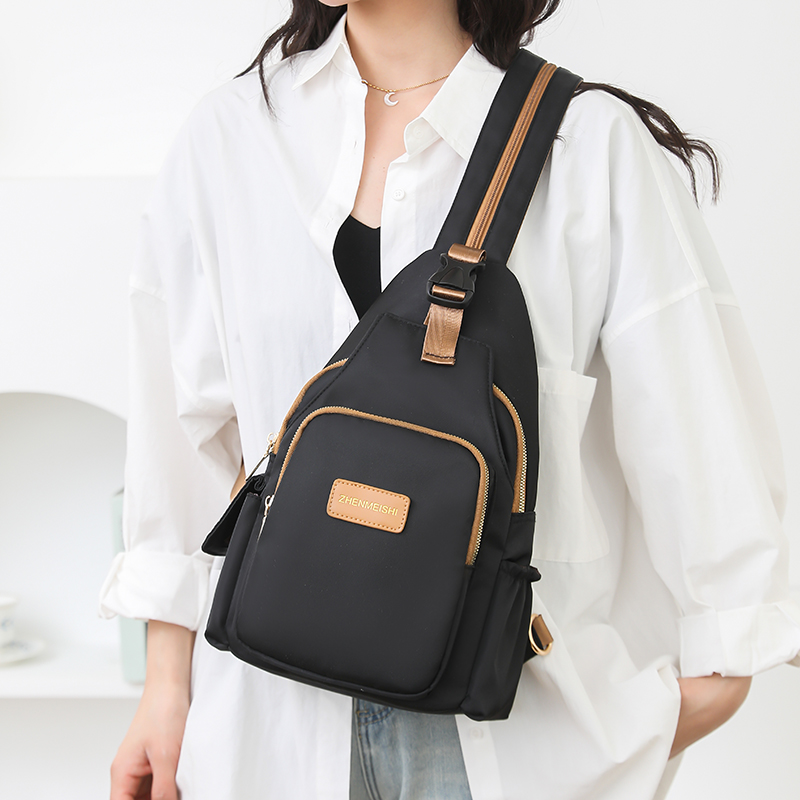 Lightweight and Waterproof Nyl - Embroidery Computer recensione e prezzo