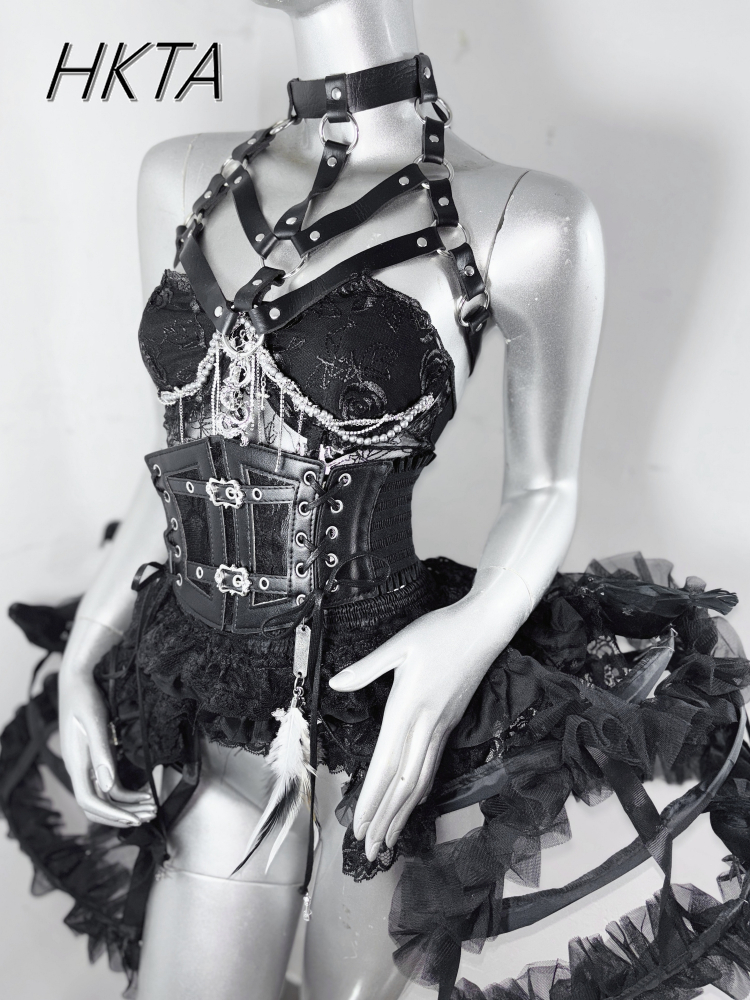Dark Style Goth Metal Chain Wa - Embroidery Rose recensione e prezzo