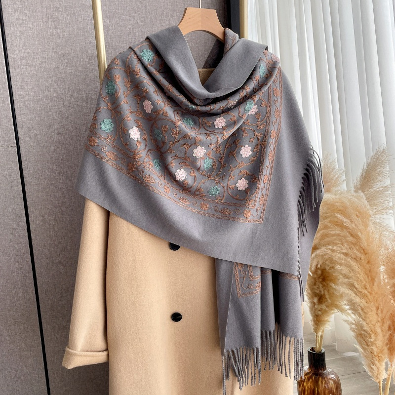 2025 New Embroidery Cashmere S - Embroidery Hijab recensione e prezzo