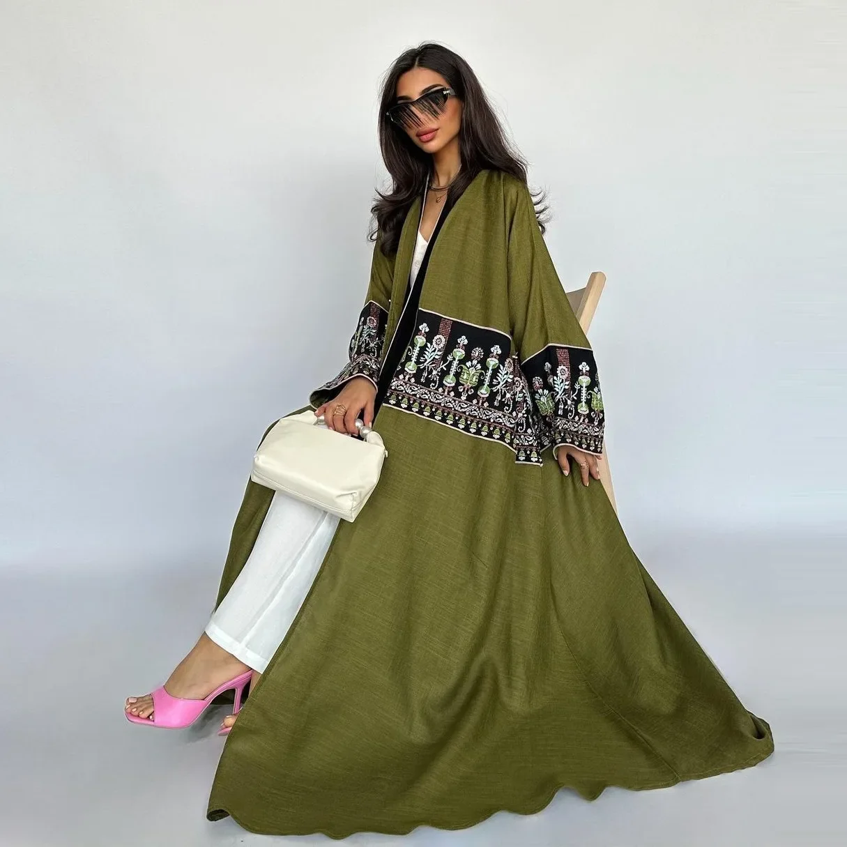 Eid Muslim Kaftan Kimono Open  - Embroidery Kebaya recensione e prezzo