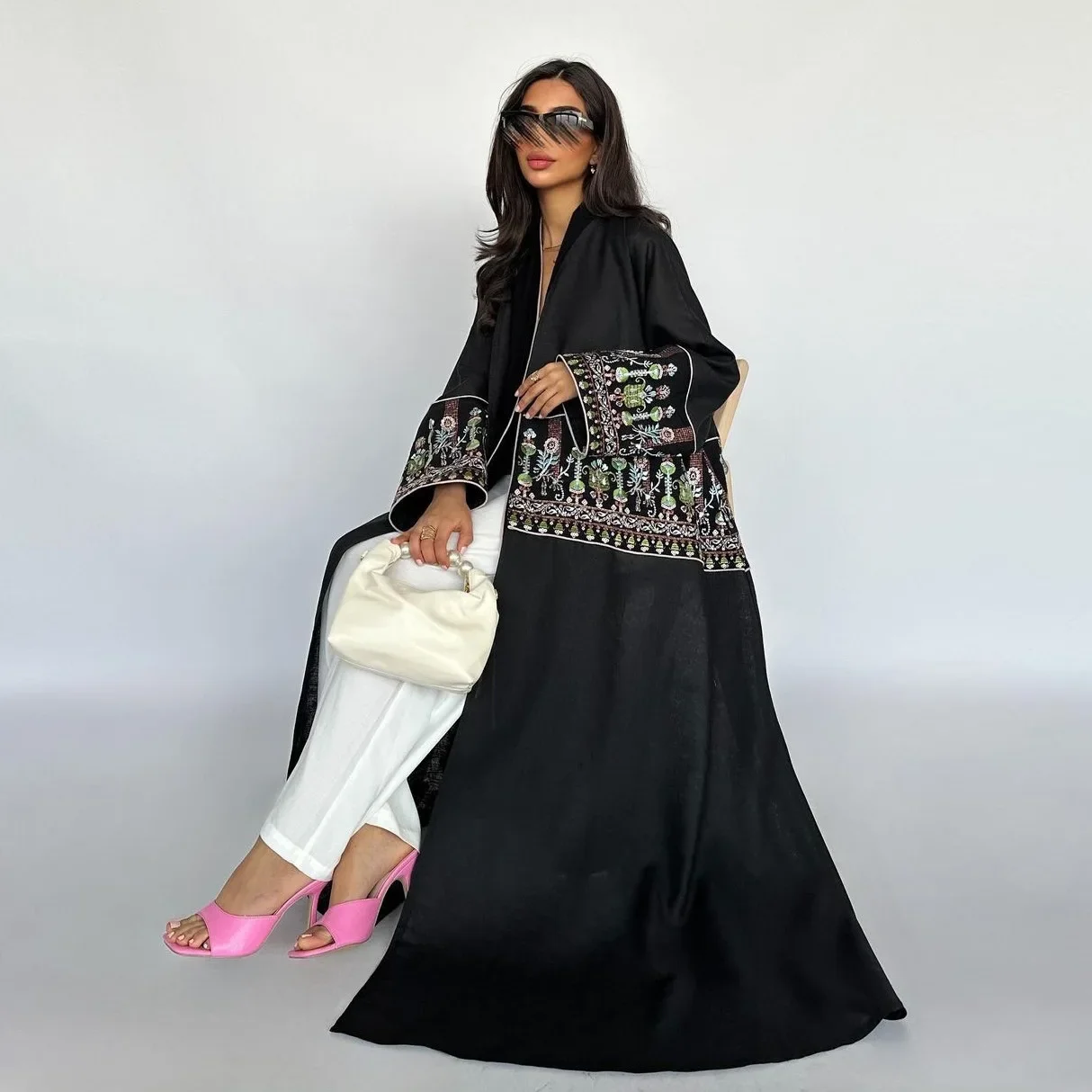 Eid Muslim Kaftan Kimono Open  - Embroidery Kebaya recensione e prezzo