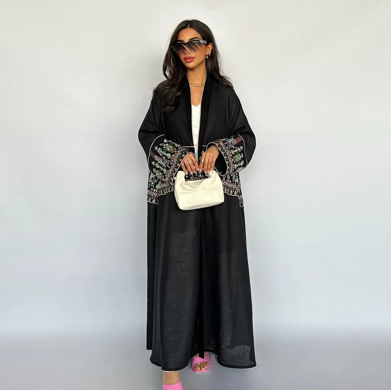 Eid Muslim Kaftan Kimono Open  - Embroidery Kebaya recensione e prezzo