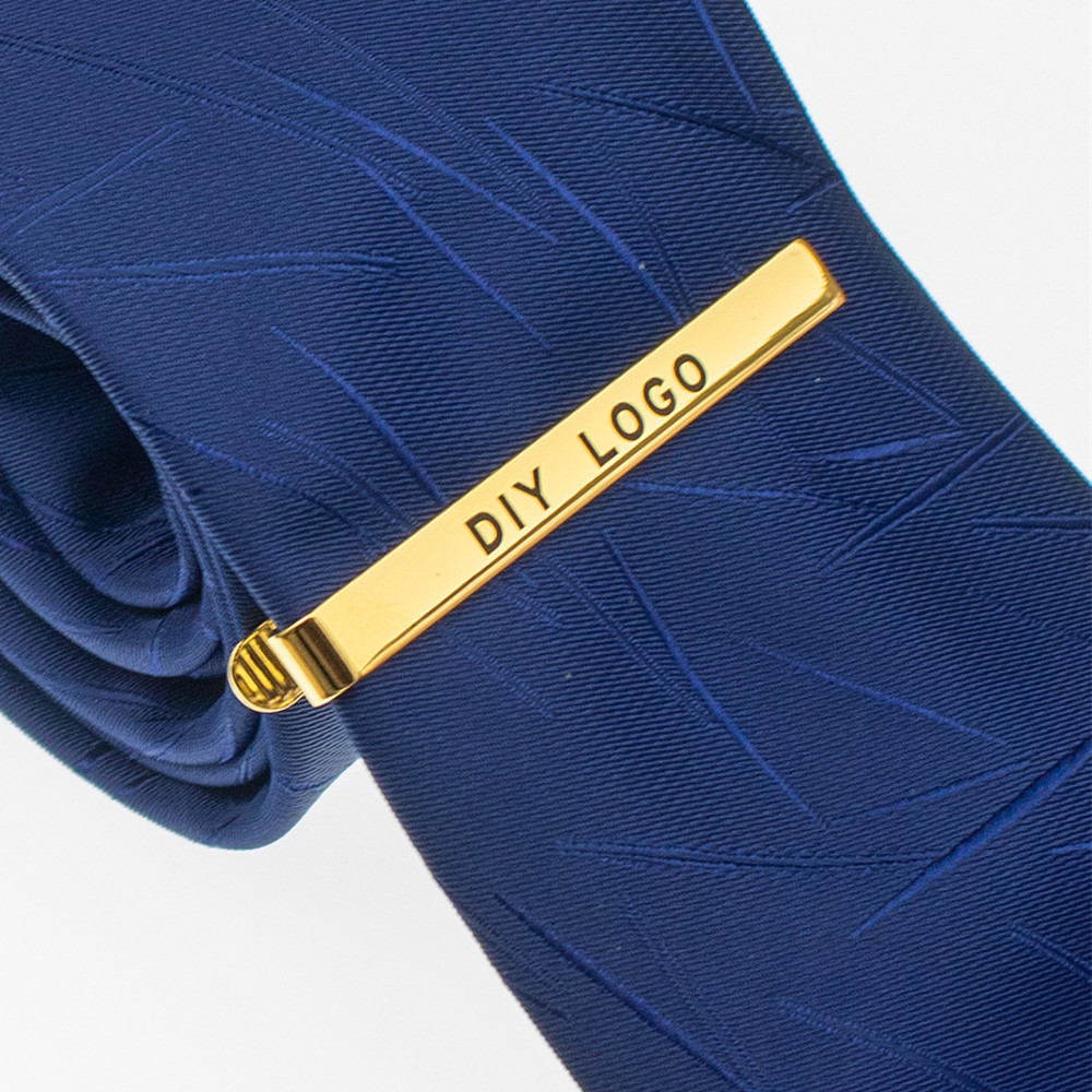 Personalized Custom Logo Name  - Embroidery Name recensione e prezzo