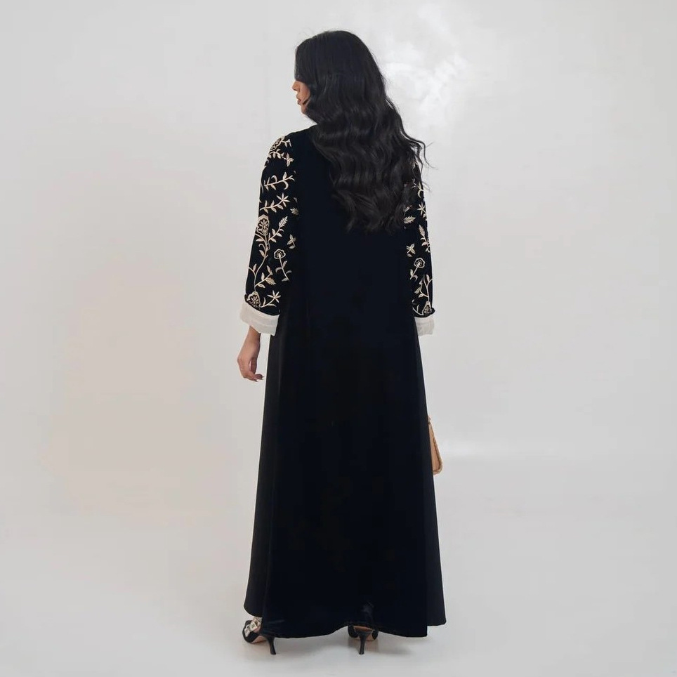 Eid Ramadan Embroidered Abaya  - Embroidery Kebaya recensione e prezzo