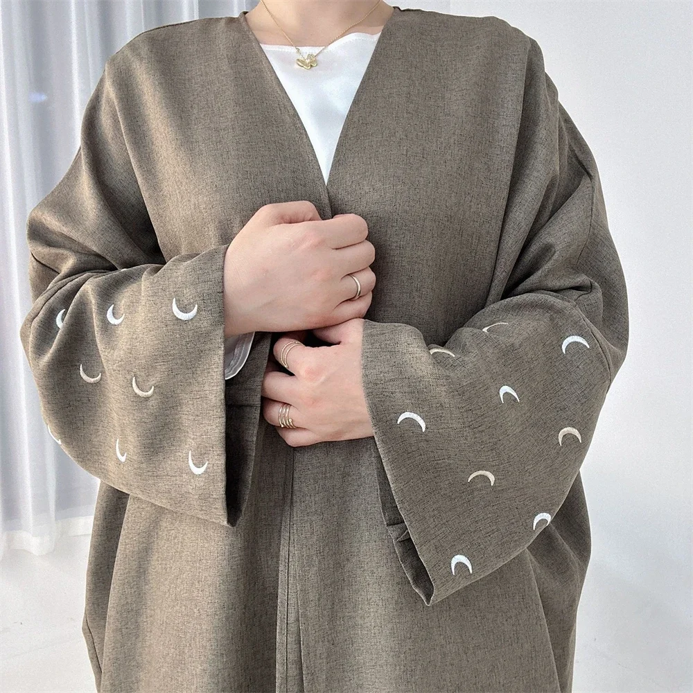 Open Abaya Muslim Dress Women  - Embroidery Kebaya recensione e prezzo