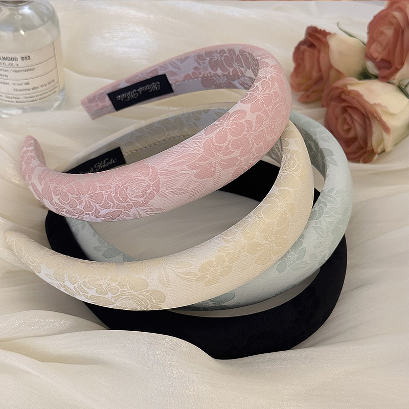 Fashion Women Embroidery Rose  - Embroidery Rose recensione e prezzo