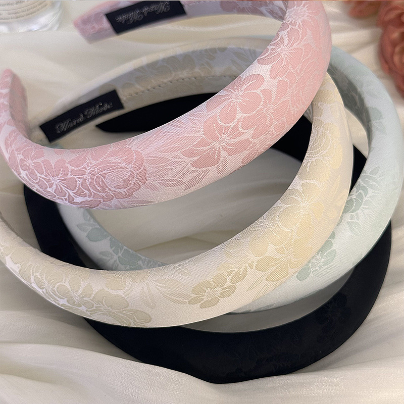 Fashion Women Embroidery Rose  - Embroidery Rose recensione e prezzo